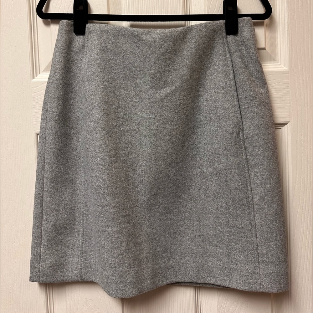 Vero Moda gray skirt with pockets